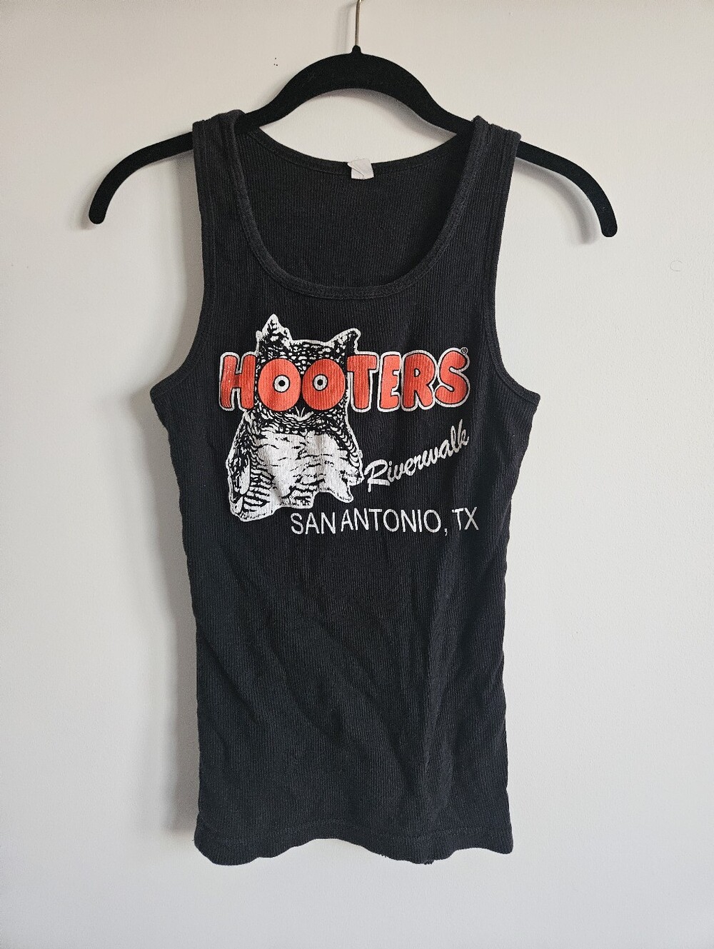 Vintage Hooters San Antonio Ribbed Owl Graphic Tank Top Women's Size Medium